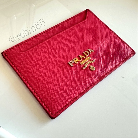 PRADA β‘ Cardholder - Red β‘ Great Condition β‘ Leather β‘ - Picture 2 of 6